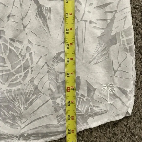 Lilly Pulitzer Women’s Small Sheer White Shirt Dress Button Cover Up *READ* - Picture 8 of 8